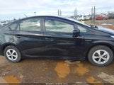 Toyota Prius Three JTDKN3DUXC1498716 снимка