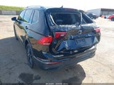 Volkswagen Tiguan 2.0T Se/2.0T Wolfsburg Edition 3VV3B7AXXRM049875 fotografie