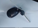 Toyota Sequoia Sr5 5.7L V8 5TDBY5G11CS062697 снимка