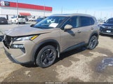 Nissan Rogue Sv Fwd 5N1BT3BA1SC767960 photo