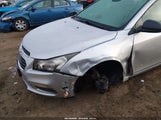 Chevrolet Cruze Limited Ls Auto 1G1PC5SH9G7176965 fotografie