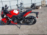 Suzuki Gsx800 F JS1EM13B3T7100256 снимка