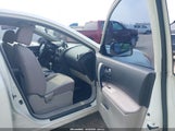 Nissan Rogue S JN8AS5MT7AW027070 снимка