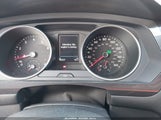 Volkswagen Tiguan 2.0T Se/2.0T Sel 3VV2B7AX1JM189779 снимка