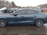 Volvo S60 B5 Momentum 7JRL12FZXNG161953 photo