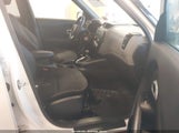 Kia Soul KNDJN2A2XH7425035 fotografie