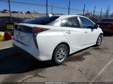 Toyota Prius Four JTDKARFU6H3030490 снимка