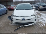 Toyota Prius Three JTDKARFU1J3054525 снимка