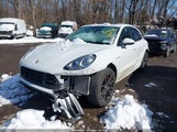 Porsche Macan Turbo WP1AF2A56JLB70659 снимка