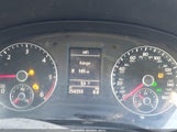 Volkswagen Passat 2.0L Tdi Se 1VWBV7A33FC046275 photo