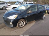 Toyota Prius C Four JTDKDTB33C1017279 снимка