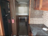 GMC Motor Home Chas TZE167V101443 снимка