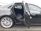 Audi A4 2.0T Premium WAUENAF45HN030663 снимка