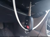 Toyota Corolla Le 2T1BURHE0GC624382 снимка
