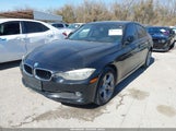 BMW 320I xDrive WBA3C3C5XEF984501 fotografie