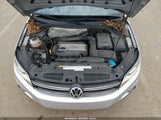 Volkswagen Tiguan Sel WVGAV7AX9GW553419 photo