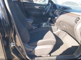 Nissan Rogue Sport S JN1BJ1CP0KW236882 fotografie