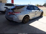 Toyota Camry Le 4T1B11HK0JU102972 fotografie