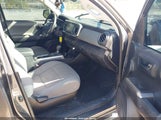 Toyota Tacoma Sr5 V6 5TFAZ5CN4MX101957 photo