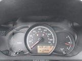 Toyota Yaris L VNKKTUD3XFA044657 снимка