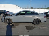 Honda Accord Hybrid Sport-L 1HGCY2F74RA095015 fotografie