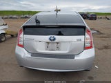 Toyota Prius Two JTDKN3DU1F0463881 снимка