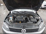Volkswagen Jetta 2.0L S 3VW2K7AJ3BM020548 снимка