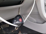 Toyota Corolla Le 2T1BU4EE3AC519060 снимка