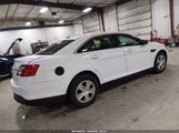 Ford Police Interceptor 1FAHP2MK3GG132196 снимка