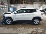 Jeep Compass Latitude 4X4 3C4NJDBB8LT240770 снимка