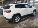 Jeep Compass Latitude 4X4 3C4NJDBB8LT240770 снимка