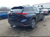 Toyota Highlander Xle 5TDGZRBH0NS223798 fotografie