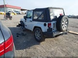 Jeep Wrangler Sahara 1C4AJWBG3FL749011 снимка