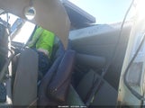 International  9400I 2HSCNAPR87C300646 снимка