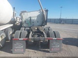 International  9400I 2HSCNAPR87C300646 снимка