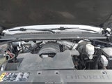 Chevrolet Suburban Lt 1GNSKHKC9JR278246 fotografie