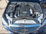 Mercedes-Benz C 300 Luxury 4Matic 55SWF4KB8FU015031 photo