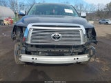 Toyota Tundra Limited 5.7L V8 5TFHY5F19CX252253 снимка