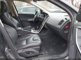 Volvo Xc60 T6/T6 Platinum/T6 Premier Plus/T6 R-Design/T6 R-Design Platinum/T6 R-Design Premier Plus YV4902DZ7C2341168 photo