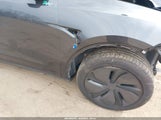 Tesla Model Y Premium Rear-Wheel Drive/Standard Rear-Wheel Drive 7SAYGDED8TF436878 photo