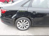 Audi A4 2.0T Premium WAUANAF4XHN038871 снимка