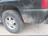 Chevrolet Tahoe Ls 1GNEK13T91J135279 fotografie
