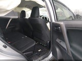 Toyota Rav4 Le JTMBFREV1JJ233607 снимка