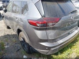 Nissan Rogue Sv Fwd 5N1BT3BA1SC823539 fotografie