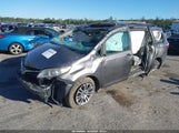 Toyota Sienna Xle 8 Passenger 5TDYZ3DC8JS910850 fotografie