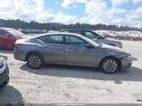 Nissan Altima Sv Fwd 1N4BL4DV2RN381093 photo