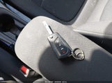 Toyota Corolla Le 5YFEPRAE6LP032588 снимка
