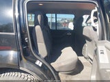 Nissan Pathfinder S 5N1AR1NN8CC629900 снимка