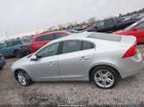 Volvo S60 T5 Premier YV1612TK1F2363155 снимка