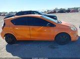 Toyota Prius C One JTDKDTB31F1089165 снимка